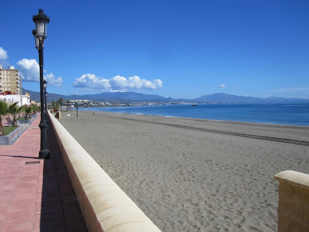 Apartamento 409 Marina Real Puerto De La Duquesa Playa Manilva Exteriér fotografie